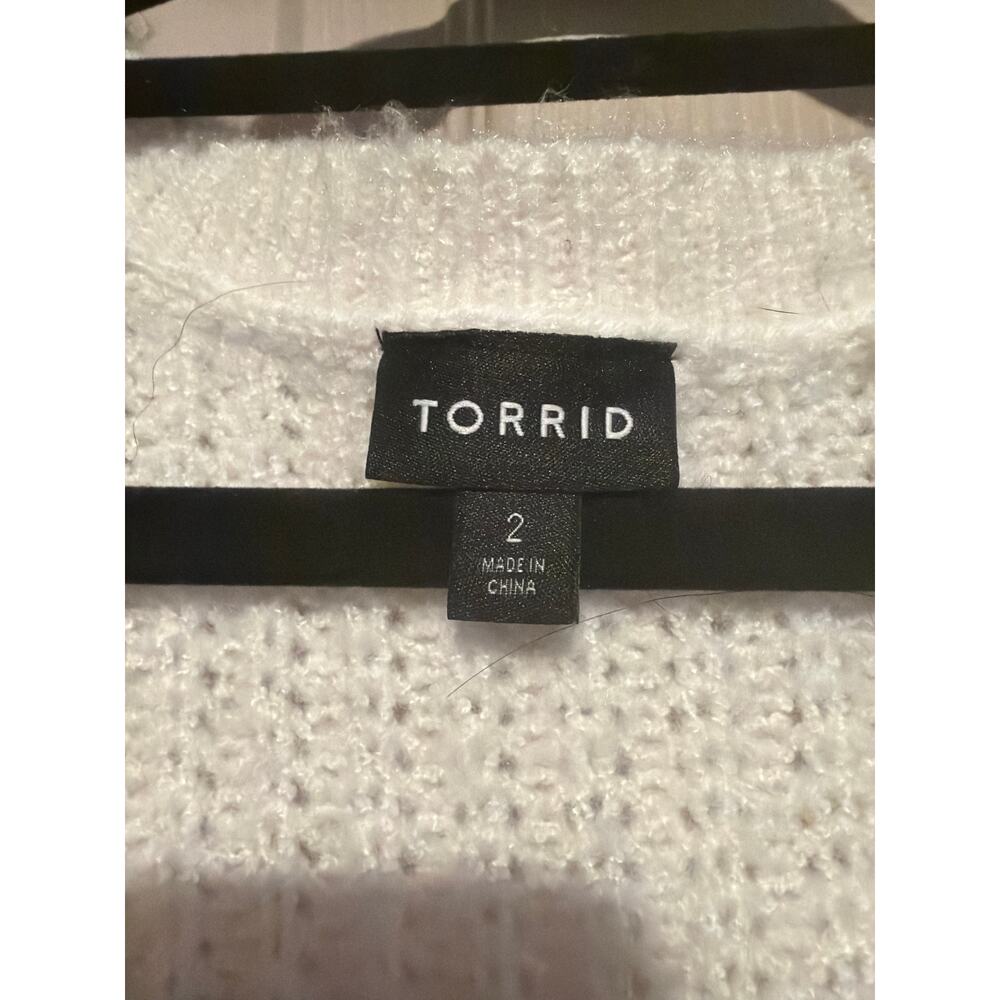 Women’s Torrid Large knit sweater Size 2 - Picture 2 of 5
